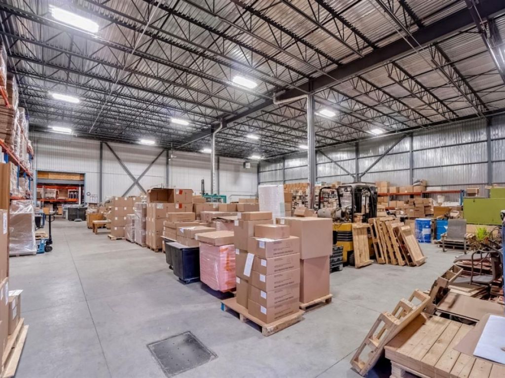 B�tisse industrielle � vendre