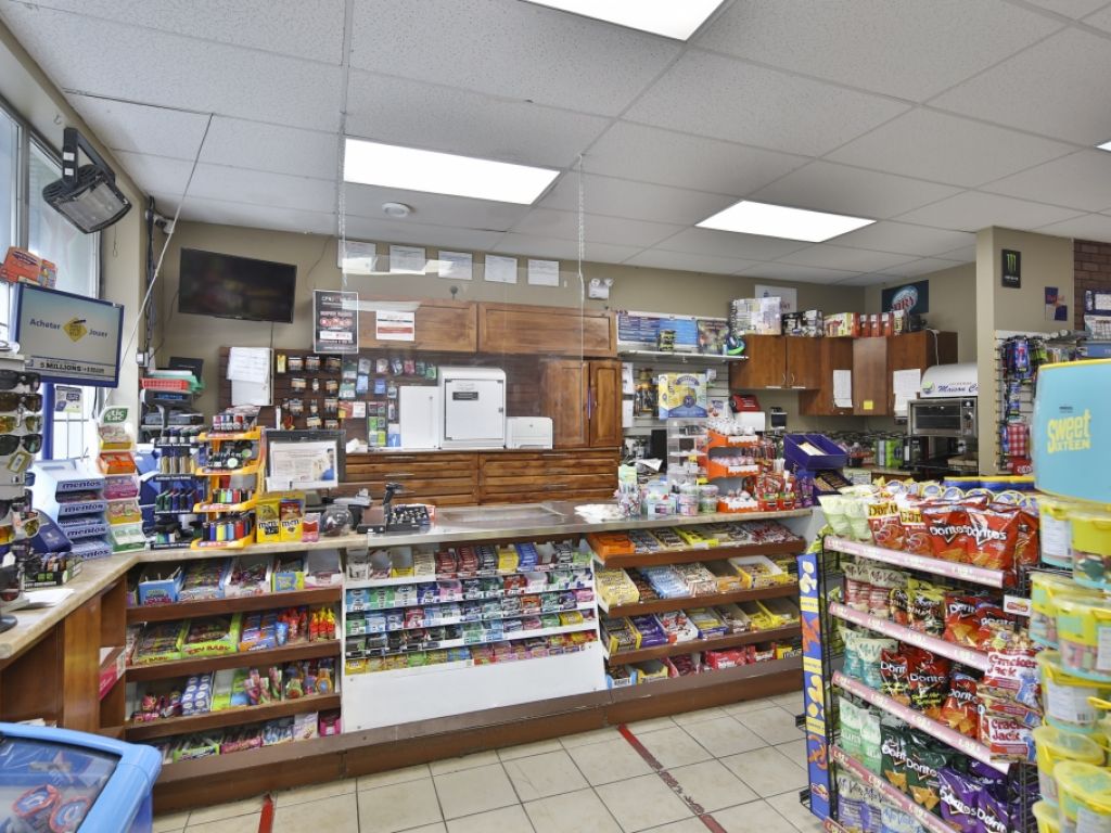 Complete convenience store with gas station and much more!