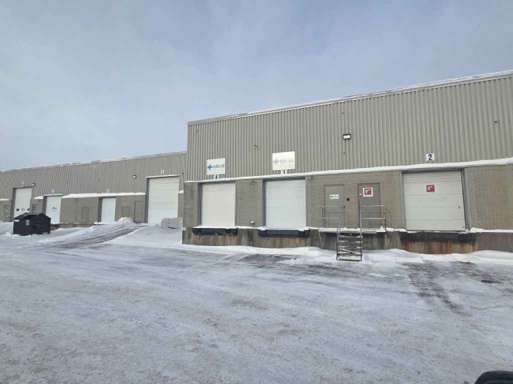 Espace industriel � louer � 3260 avenue Watt, local 102