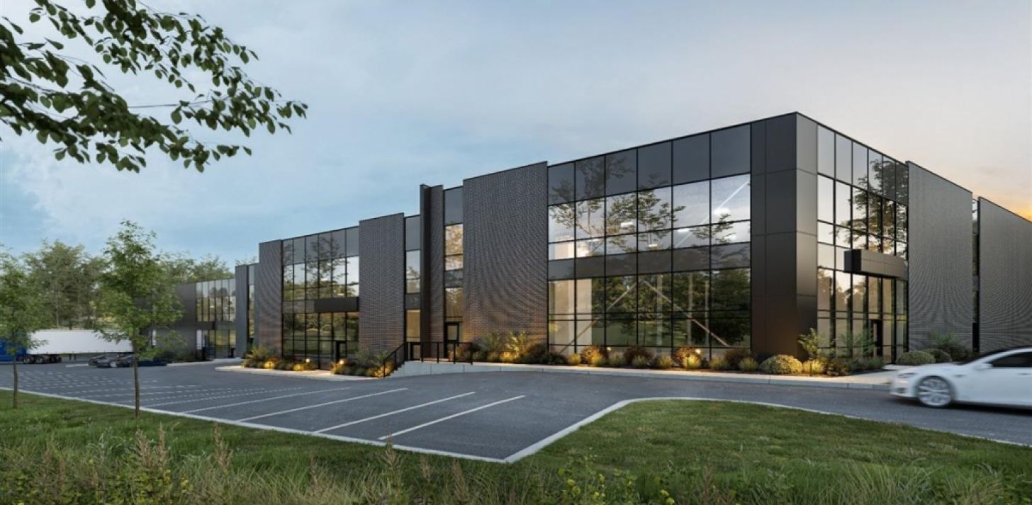 B&acirc;tisse industrielle &agrave; vendre � 325 $/pi&sup2; - &Agrave; vendre