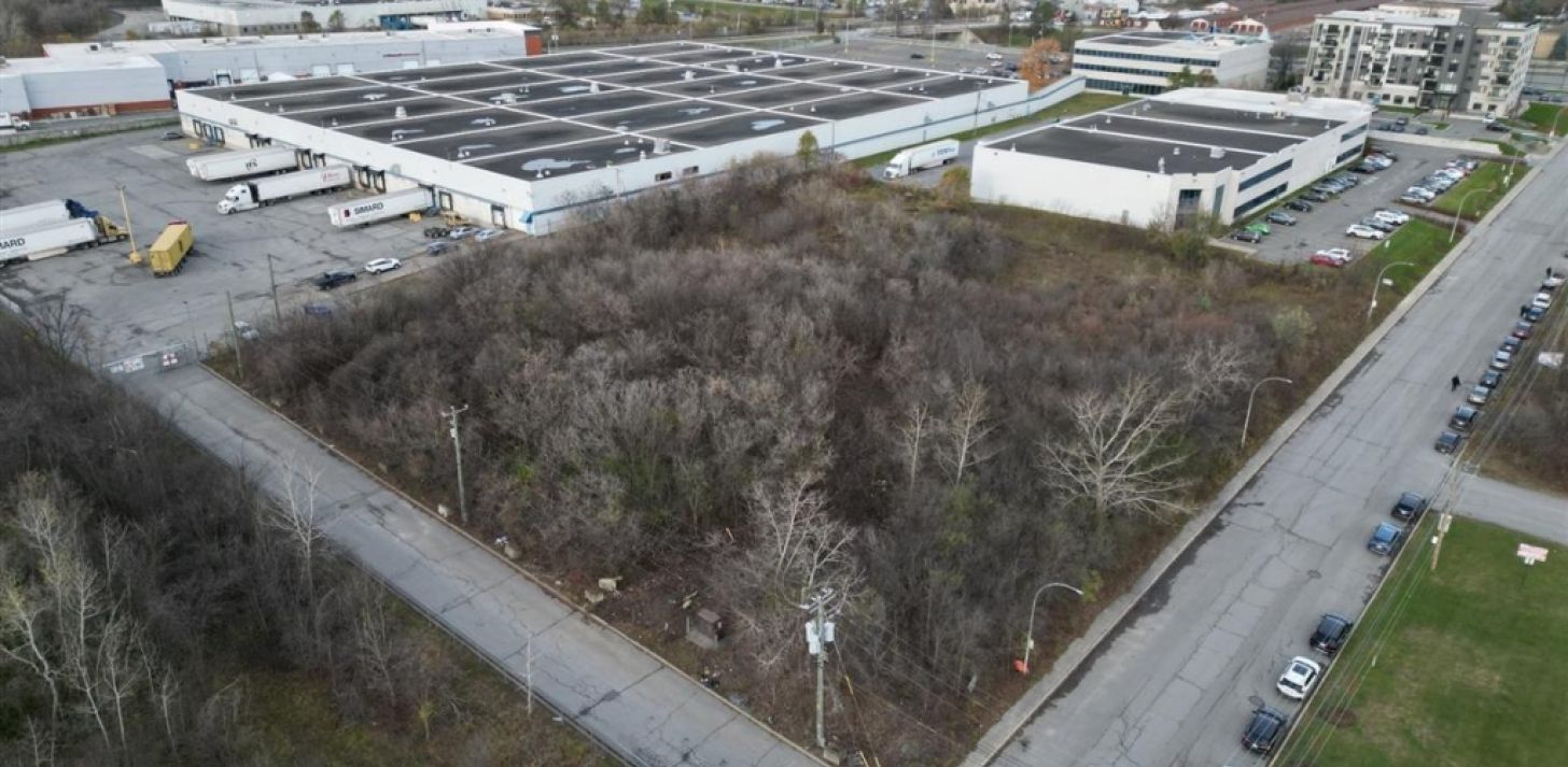 Industrial space for rent - For Rent