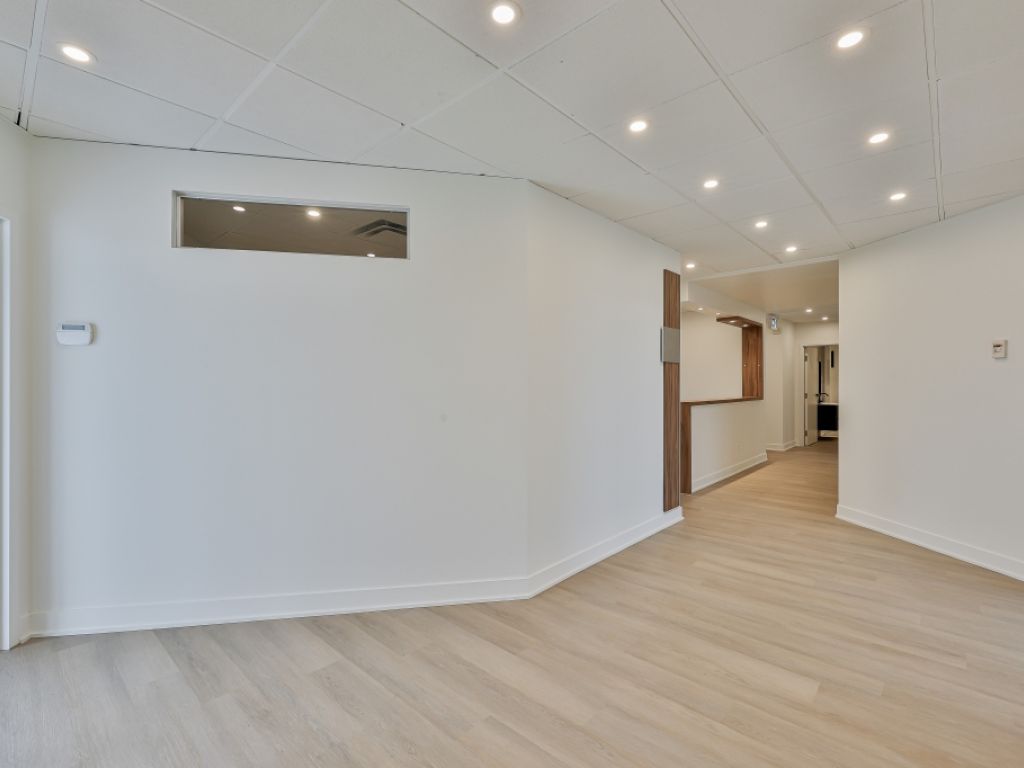 Office for rent 1419 Grande Alle