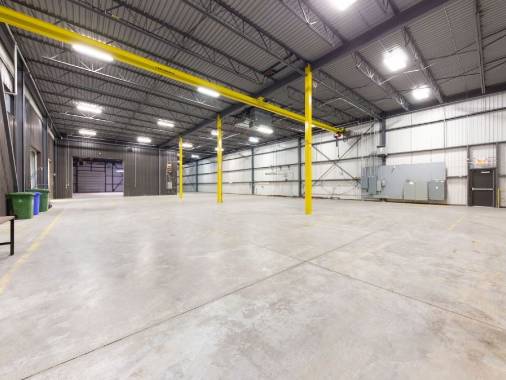 Espace industriel cl en main dans un secteur stratgique de Boisbriand