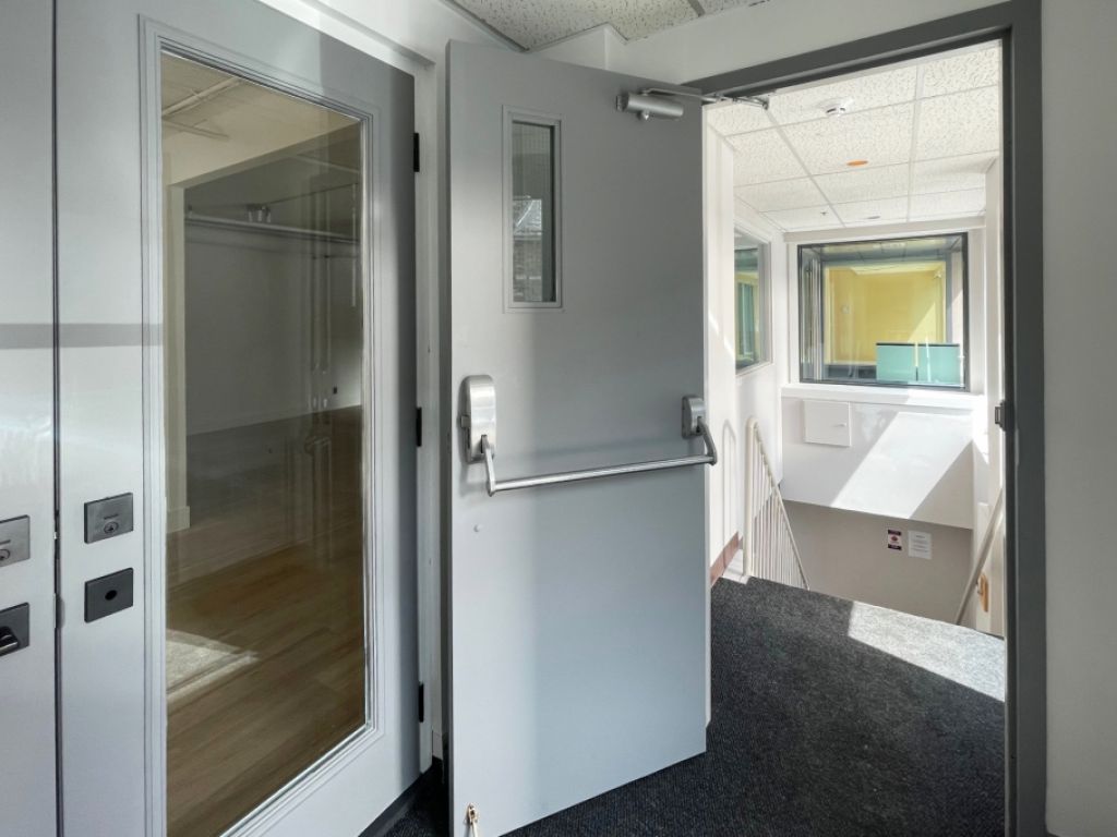 Prime location in the heart of Old Montr�al