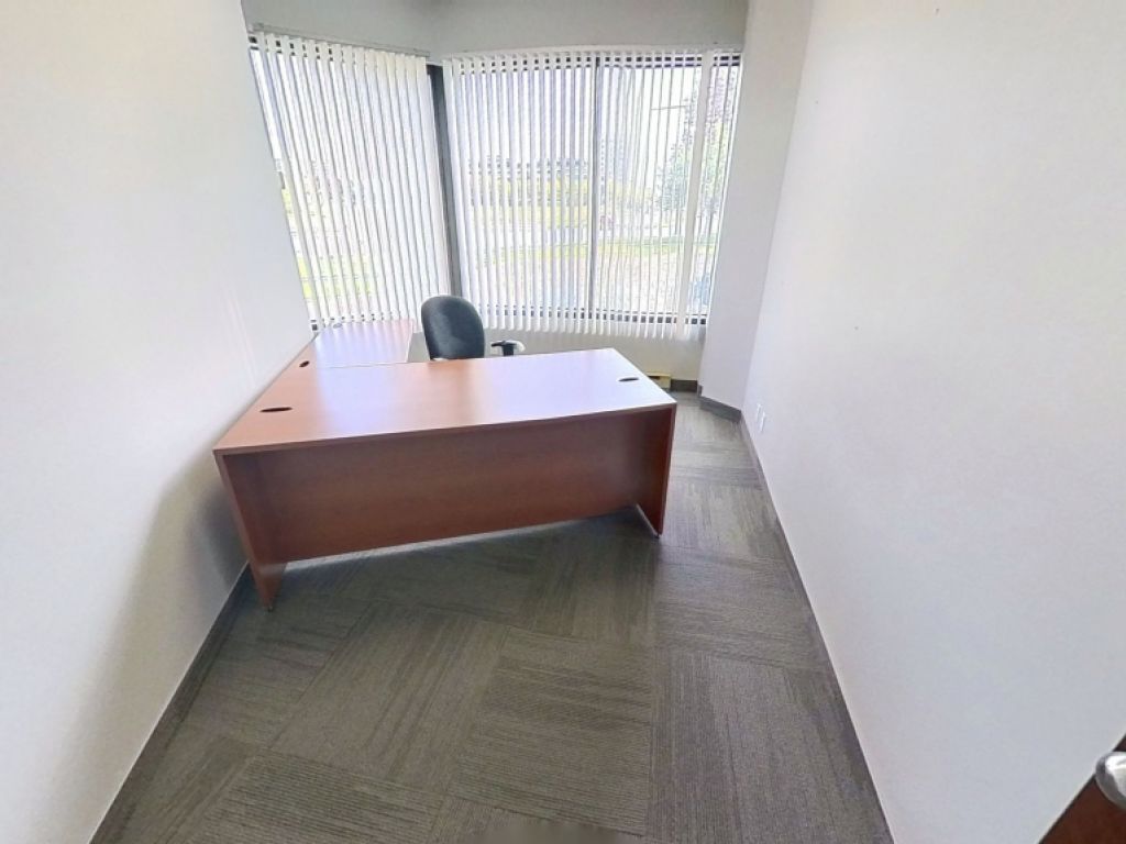 Bureau � louer � Sainte-Foy � Place Iberville II, 1175 avenue Lavigerie, local 060