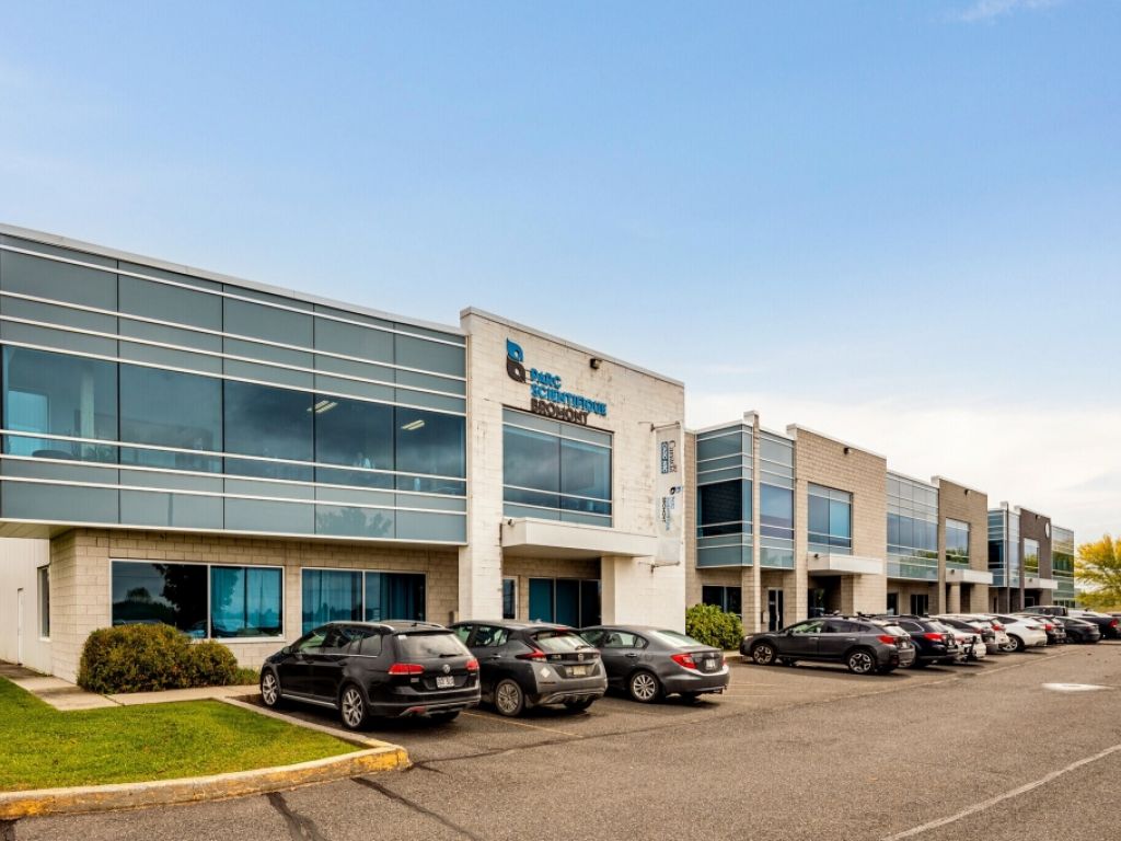 Espace Industriel  louer Bromont, 1400 Innovation