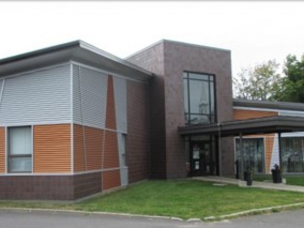 Commercial space for rent - Medical Complexe - 39, Laurier street, Victoriaville