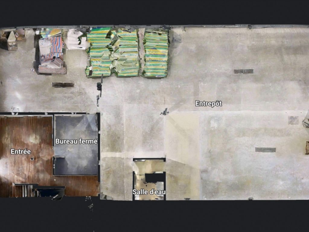 ESPACE INDUSTRIEL AVEC BUREAUX - LVIS