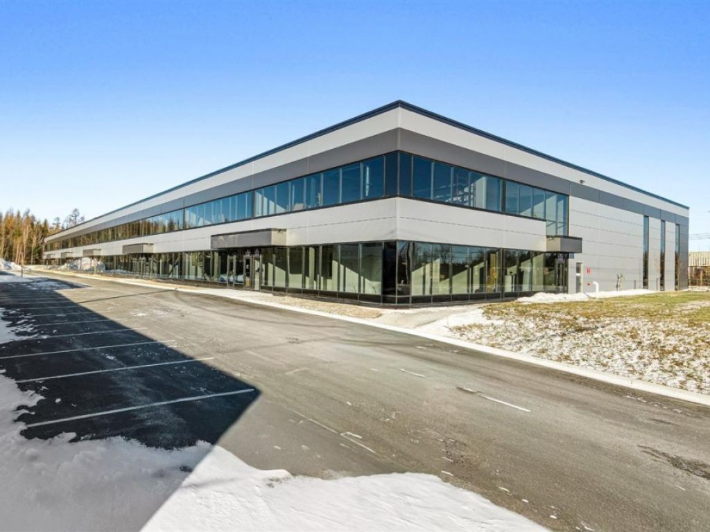 Espace industriel � louer - 188 Rue Armand-Majeau S., local 106