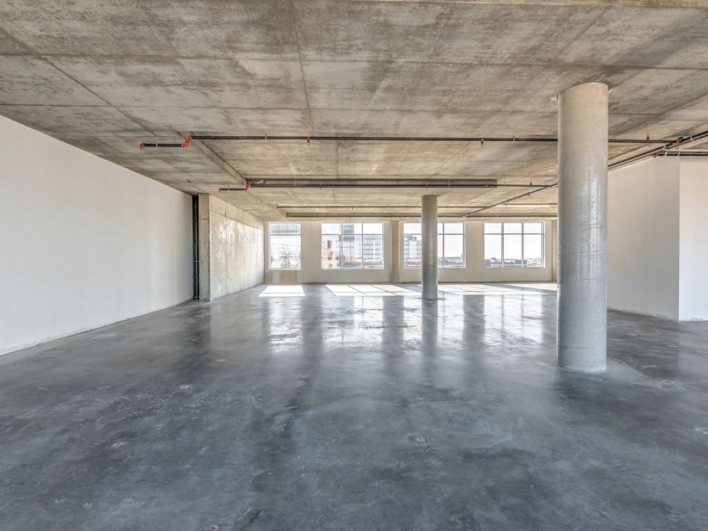 Espaces de bureau de haute qualit� � louer -Mile-Ex