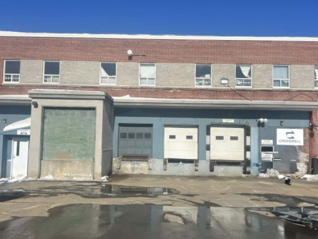 Commercial space for rent � Prime location in Shawinigan