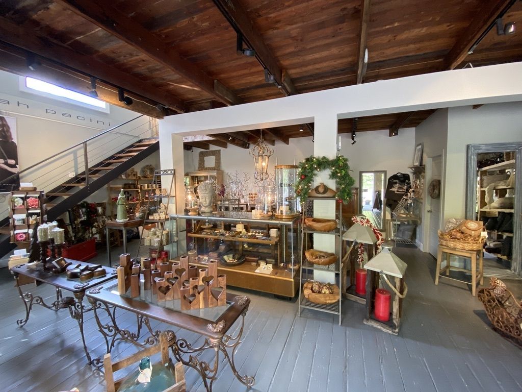 artist loft or retail