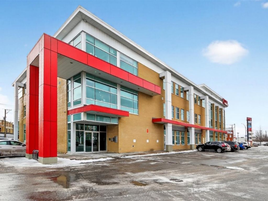 Condo commercial � vendre