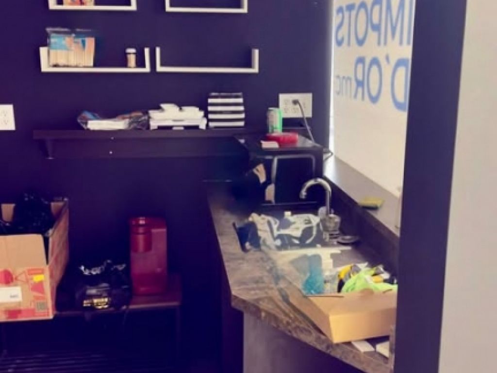 Local polyvalent de 950 pi� avec possibilit� d'espace additionnel