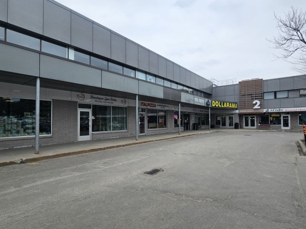 PLAZA LAVAL - STE-FOY - BUREAUX 275-295
