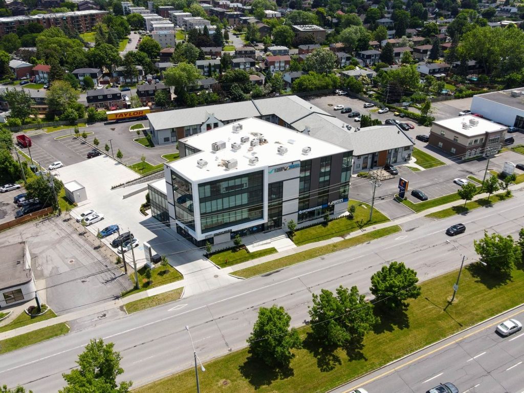Espaces Coworking / Bureau  louer cl en main Brossard