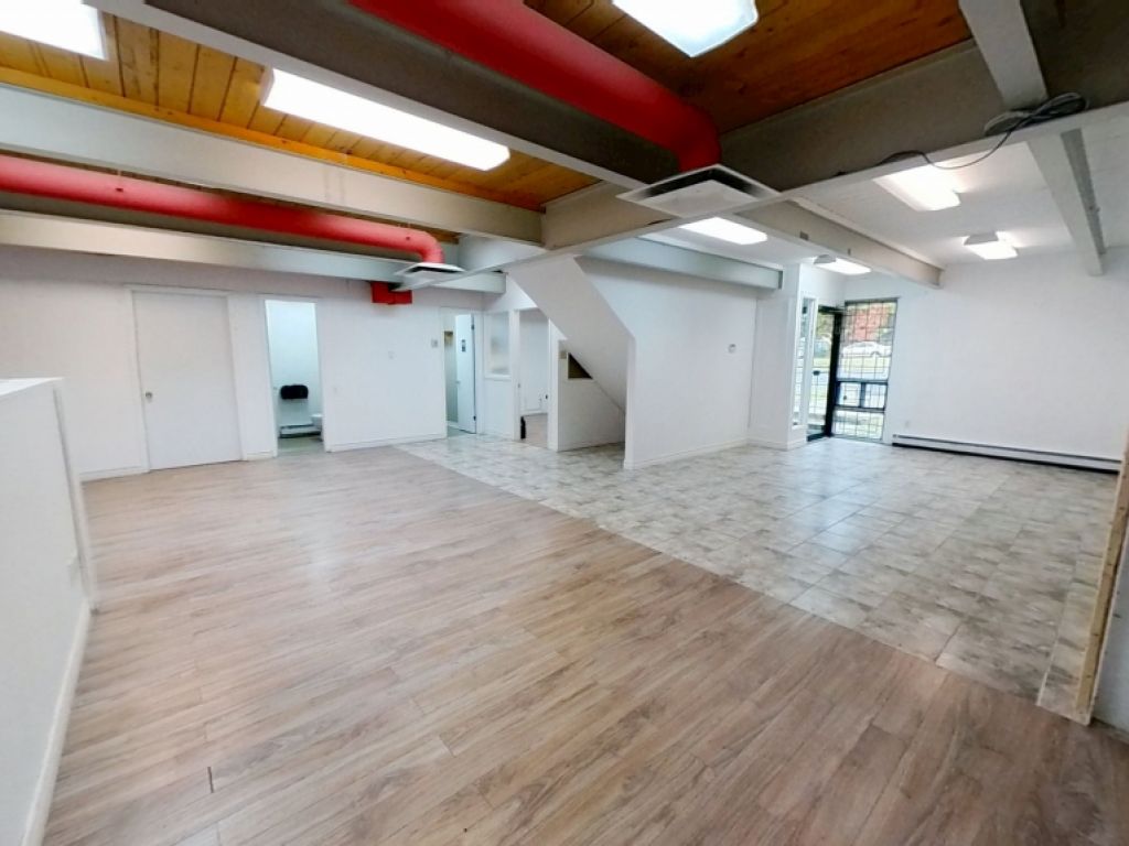 Local industriel/commercial  Parc Colbert - 2366-190 Galvani