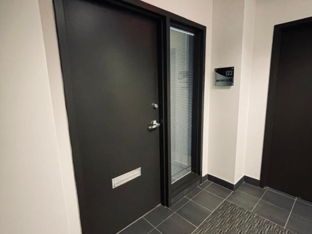 Bureau  louer 1040 pi2 - Vieux Longueuil rive-sud - 365 rue st-jean