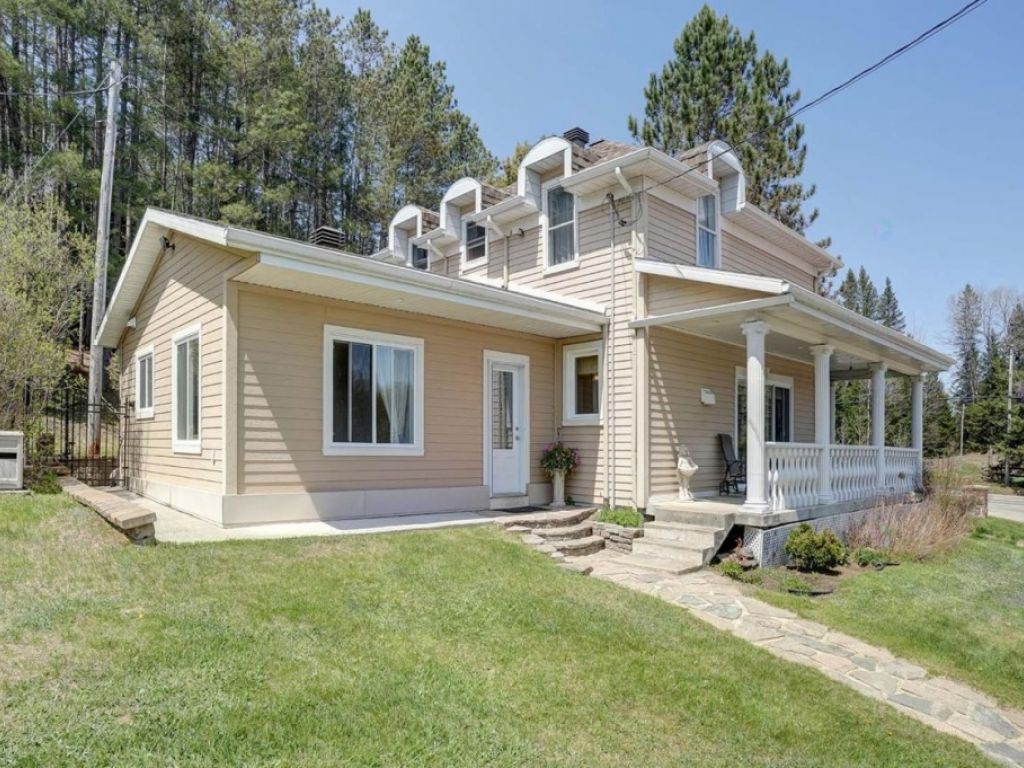 Maison, Entrept, Garage, Grange, Rivire-Rouge