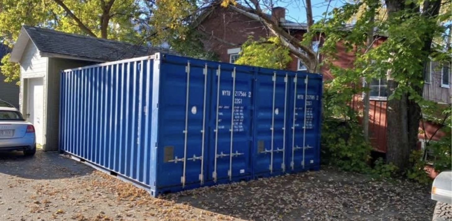 Entrepot- Container &agrave; louer Laval 10 x 20 - &Agrave; louer