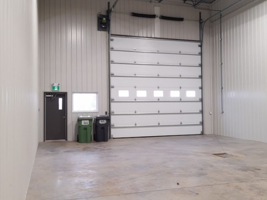 industrial local for rent 2 640sf (33x80)