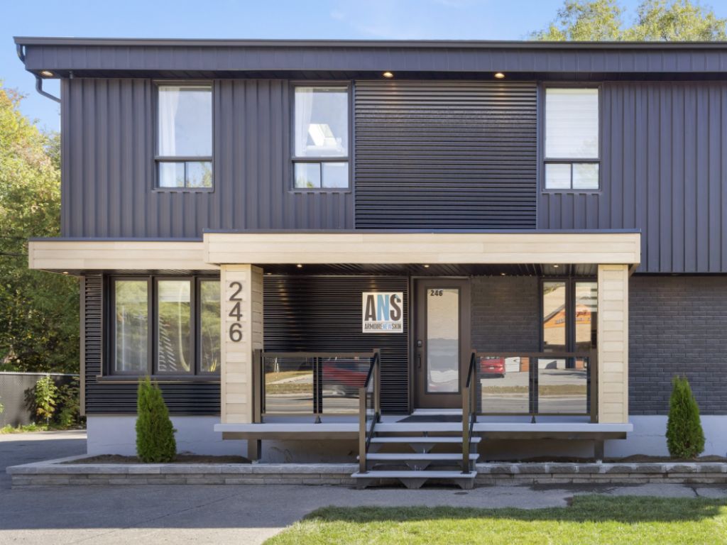ESPACE SEMI-COMMERCIAL  VENDRE