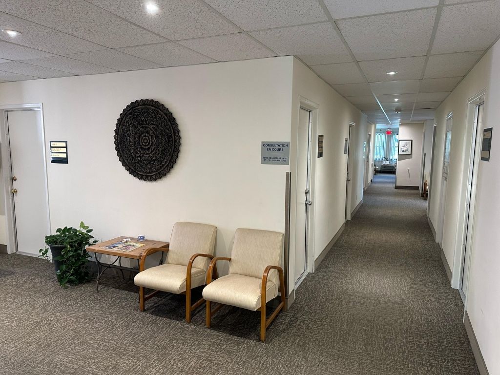 Bureaux pour professionnels � louer � Ahuntsic