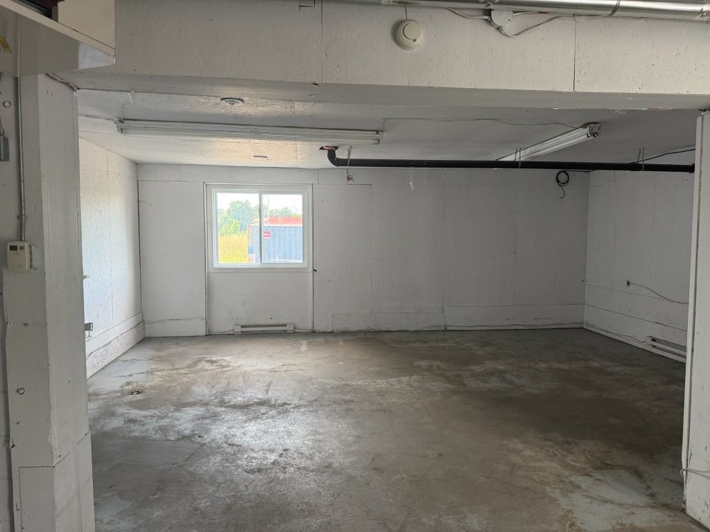 Local commercial  louer ds maintenant 