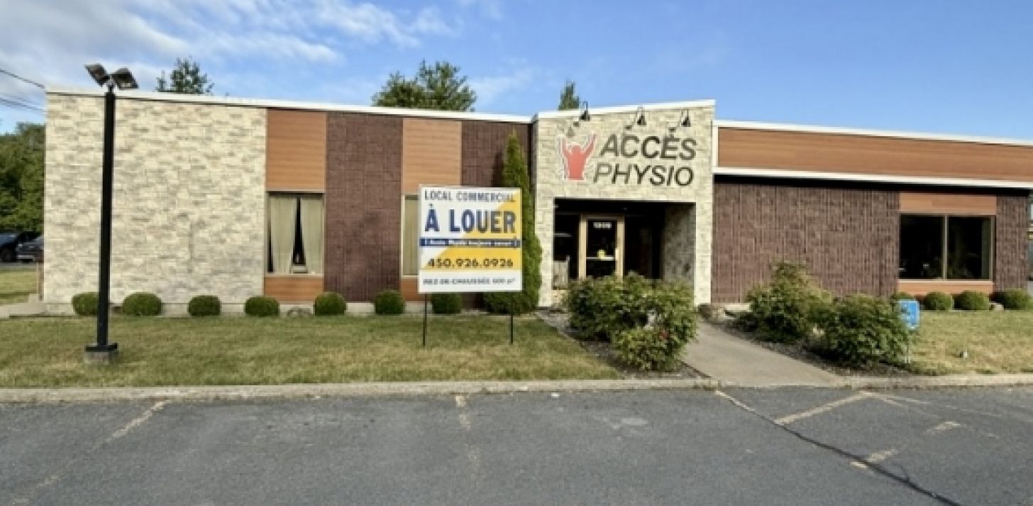 Local à louer dans un complexe multidisciplinaire - À louer