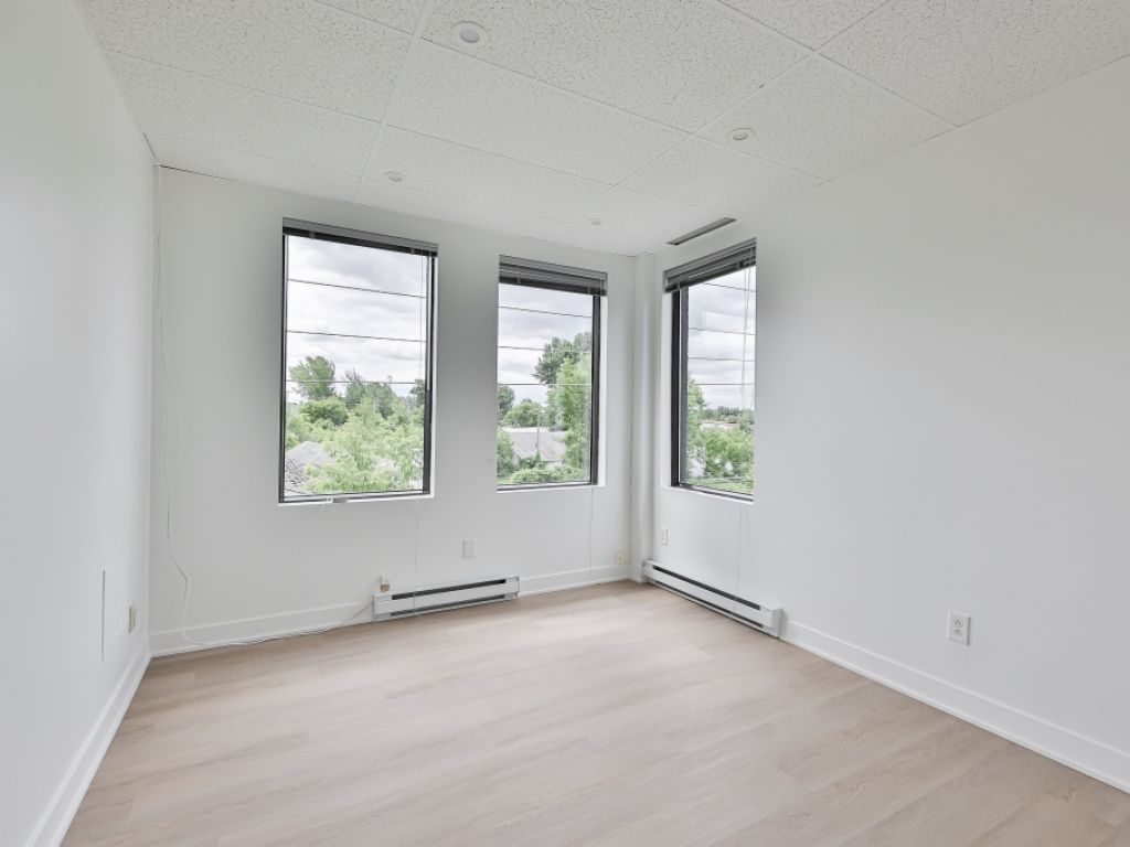Office for rent 1419 Grande Alle