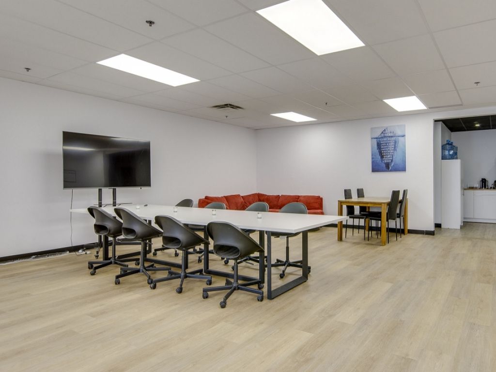 Turnkey suite for lease in Saint-Henri