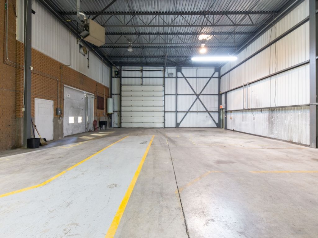 Espace industriel cl en main dans un secteur stratgique de Boisbriand