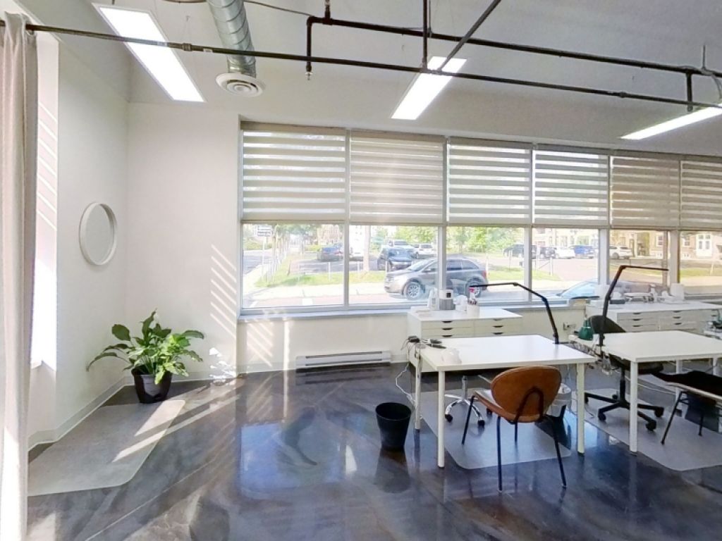 LOCAL COMMERCIAL QUARTIER ST-SAUVEUR