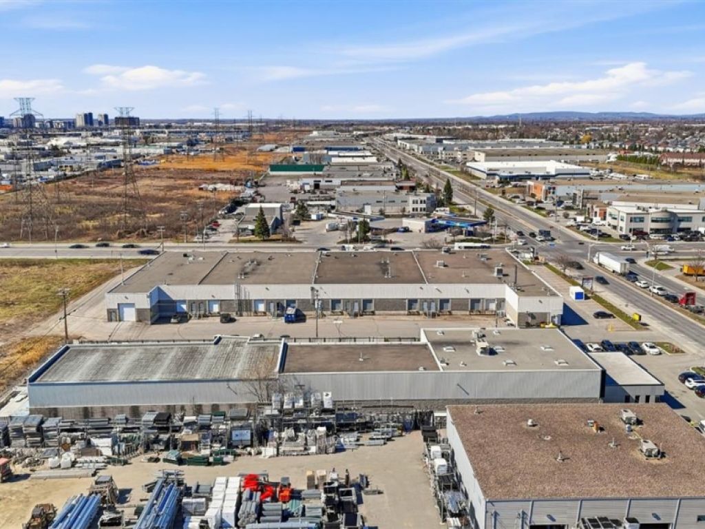 Industrial building for sale
