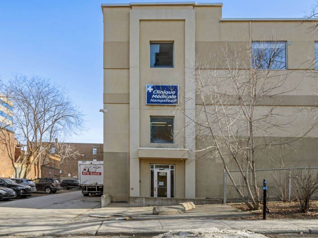 Local POLYVALENT � louer