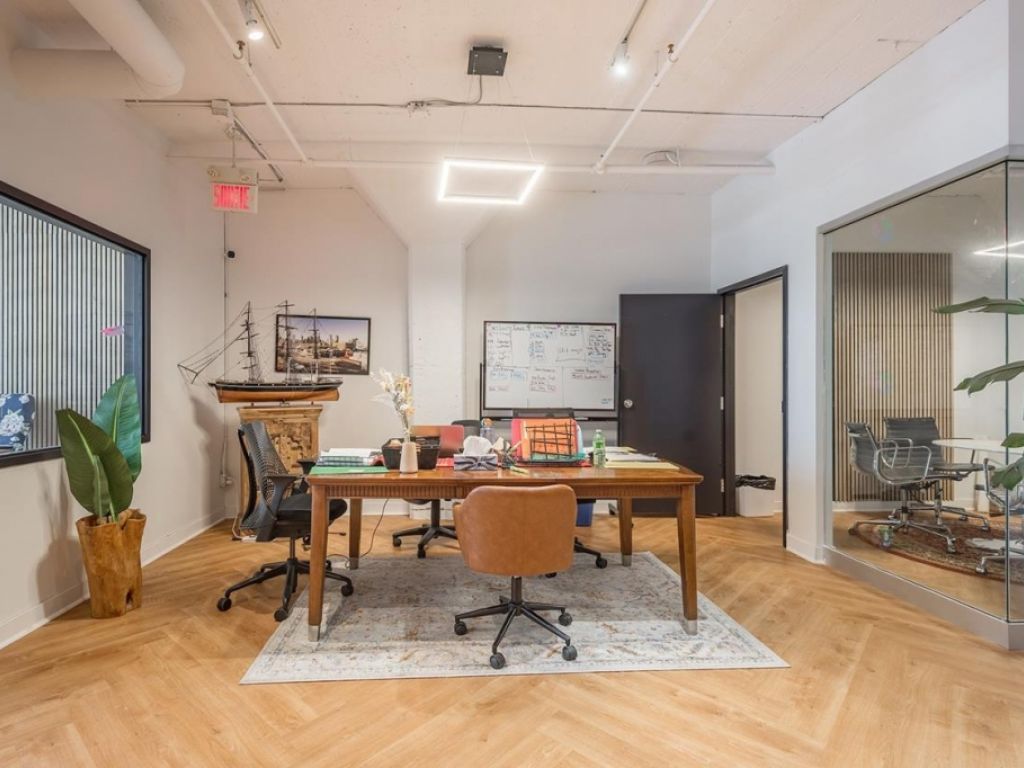 Bureau 1800 pc, 6e tage, boul. St-Laurent, Plateau-Mont-Royal