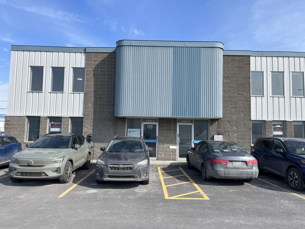 Space for Rent � 6,000 sq. ft., suitable for commercial or industrial use, available June 1st 2026.