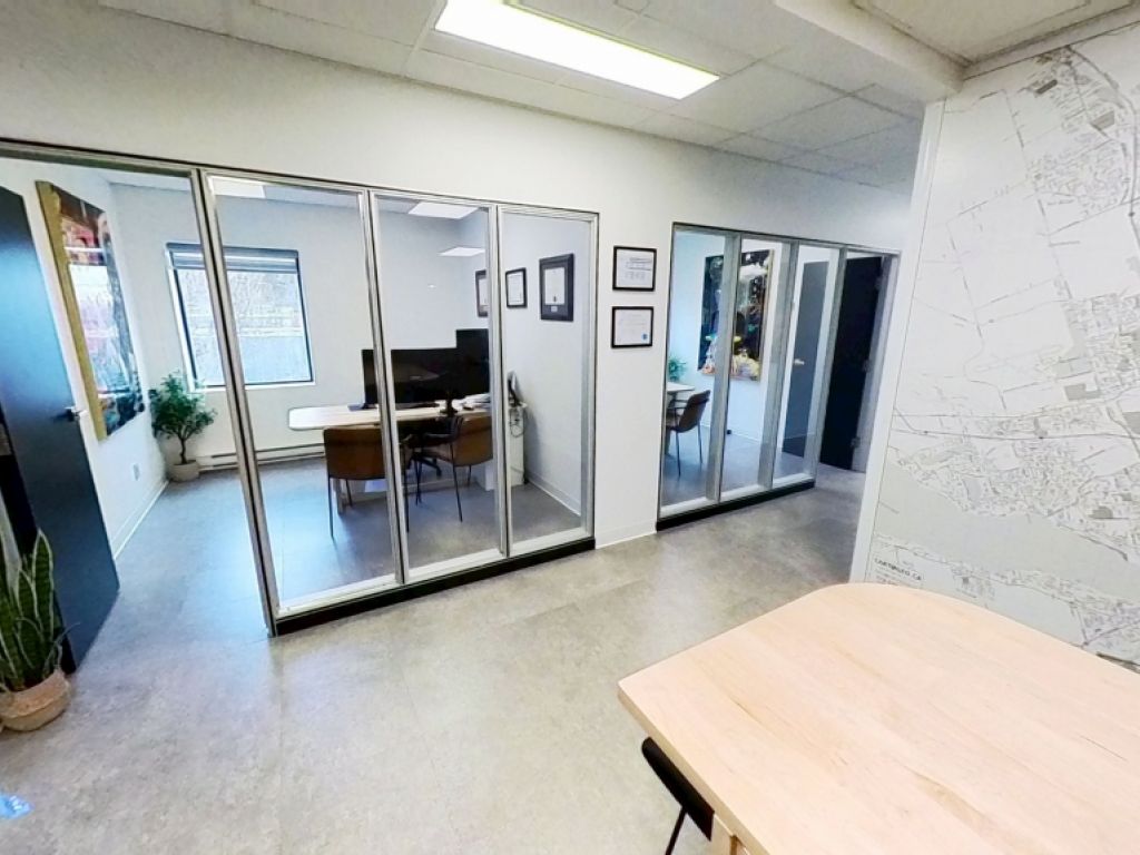 BUREAUX  SOUS-LOUER