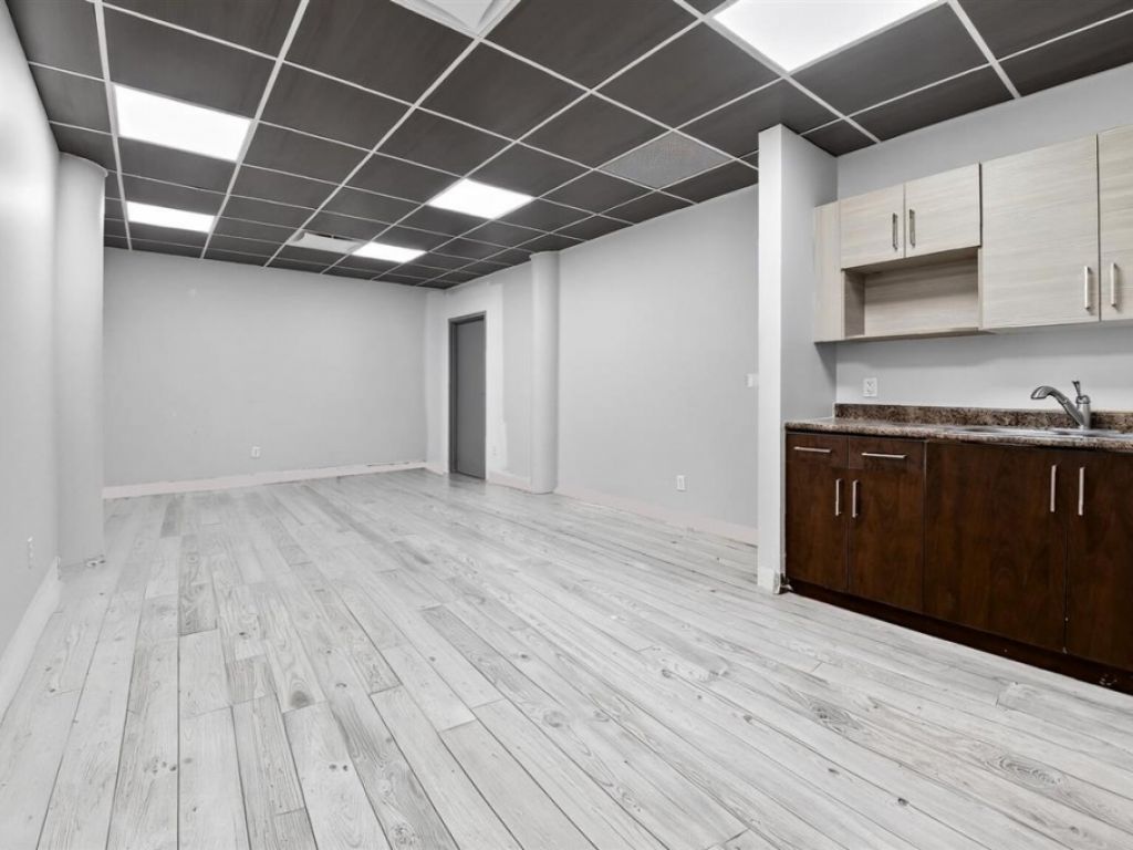 Bureau � louer Laval