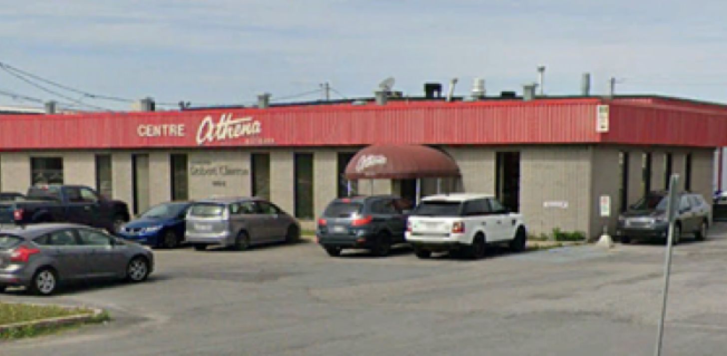 Local commercial Varennes  - For Rent