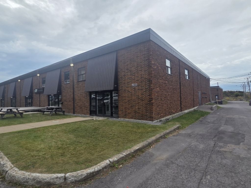 Local industriel/commercial  Parc Colbert - 2366-190 Galvani