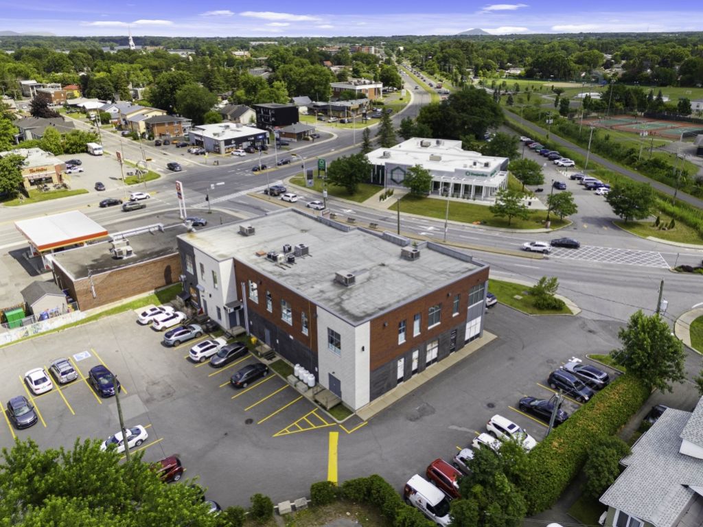 1,218 sq. ft. for Rent � Modern, Well-Located Building in Chambly