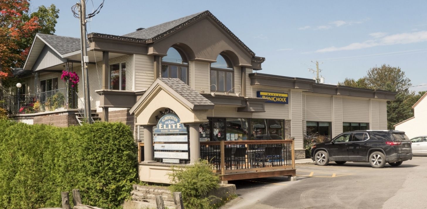 BONICHOIX MARKET IN COURCELLES - For Sale