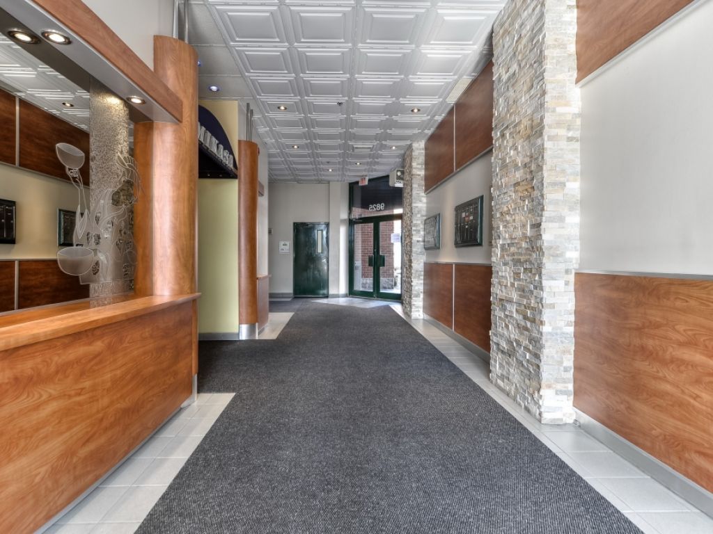 OFFICE TO RENT 485 SQF, ACADIE & SAUV