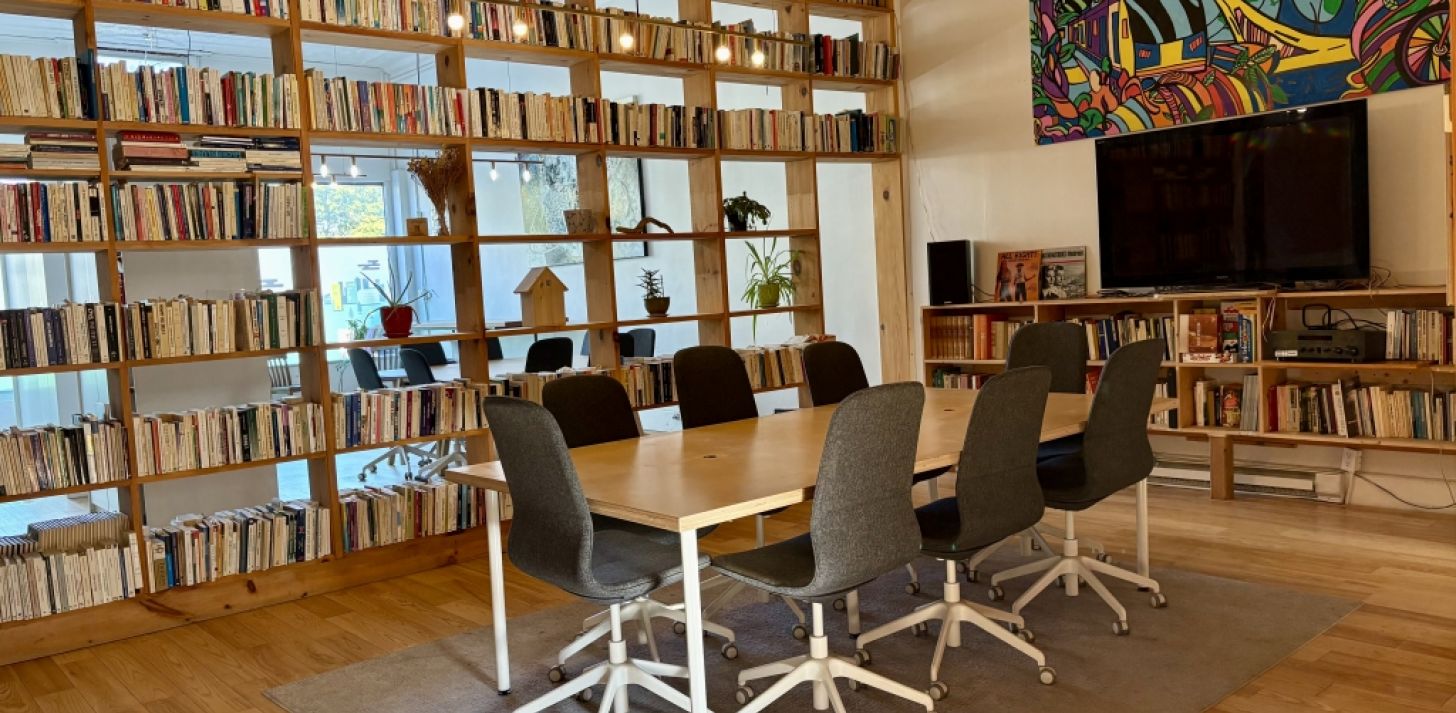 Sub-lease Office space in Mile End - with patio! - Available