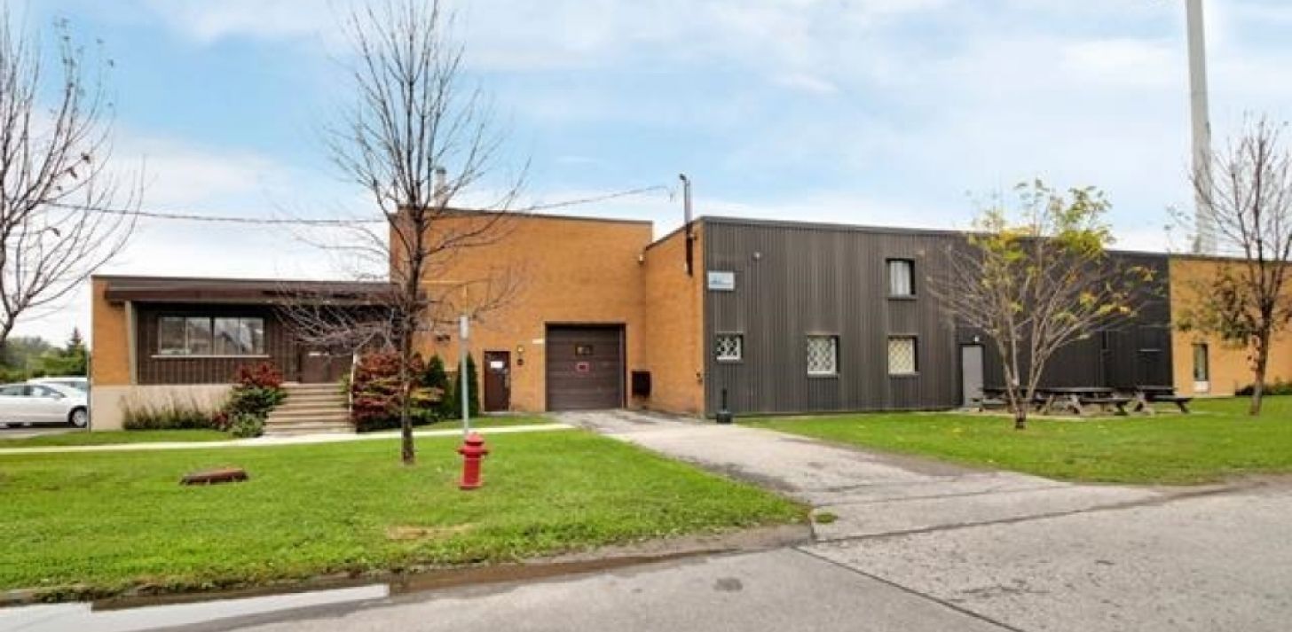 Espace industriel clé en main dans un secteur stratégique de Boisbriand - À louer