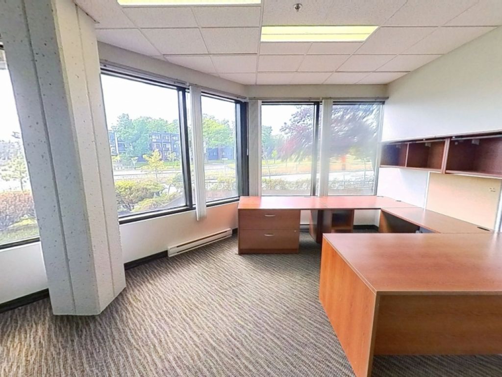 Bureau � louer � Sainte-Foy � Place Iberville II, 1175 avenue Lavigerie, local 040