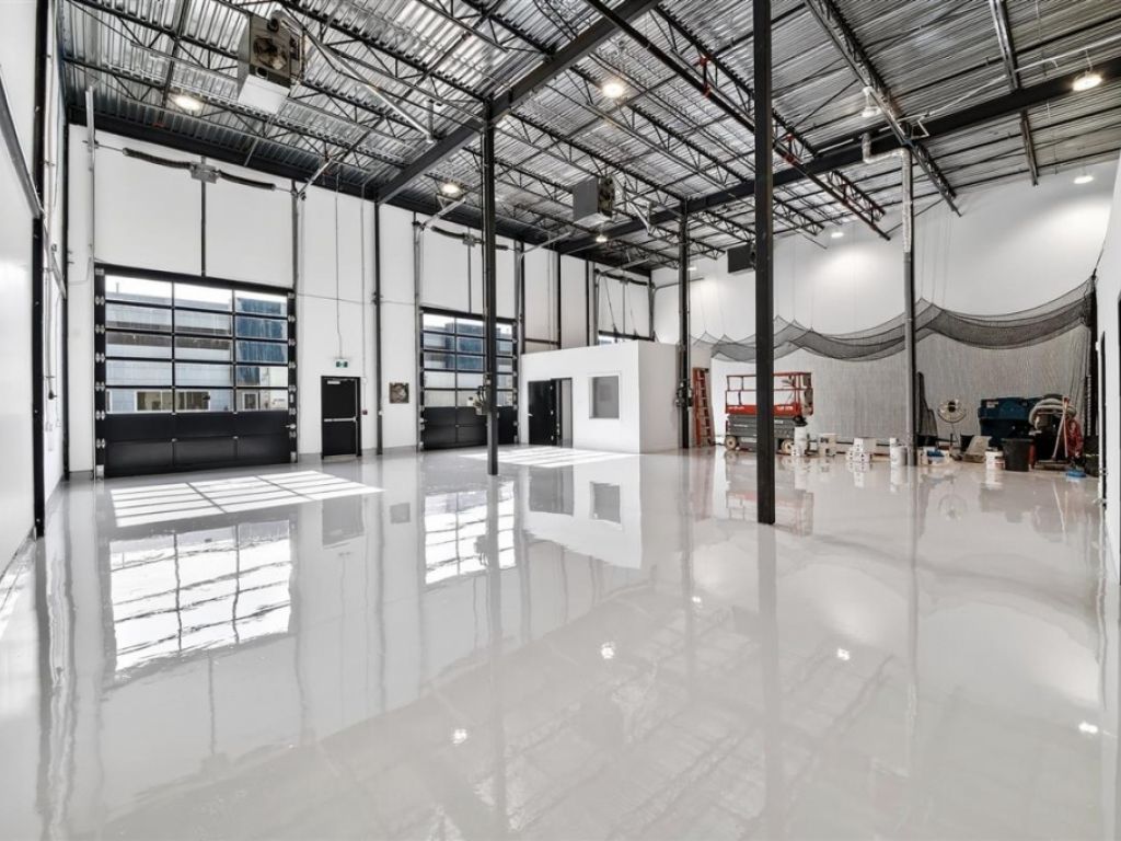 Condo industriel � vendre � 350 $/pi�