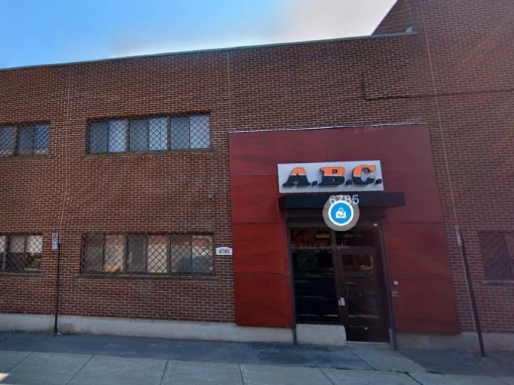 Space(s) for rent - multiple usages 1,350 sq. ft. to 5,150 sq. ft