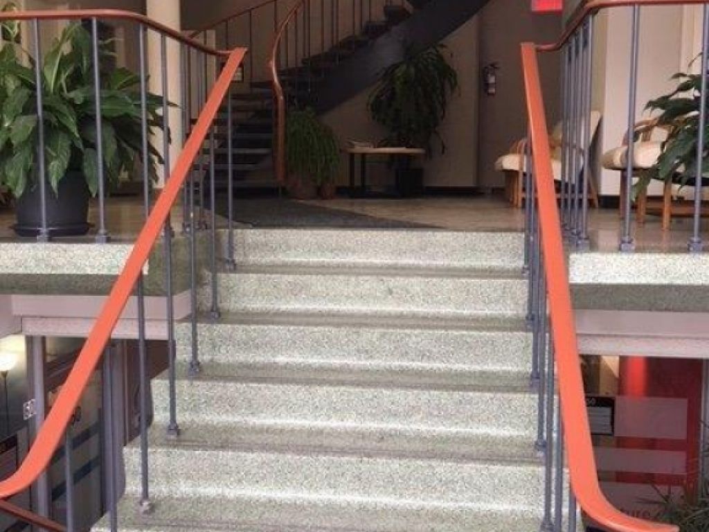 Bureaux pour professionnels � louer � Ahuntsic